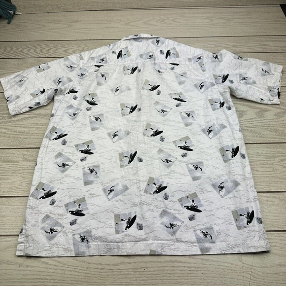 Southpole Surfer Print Cotton Short Sleeve Button Down‎ Shirt White/Blue/Tan M - Picture 3 of 6